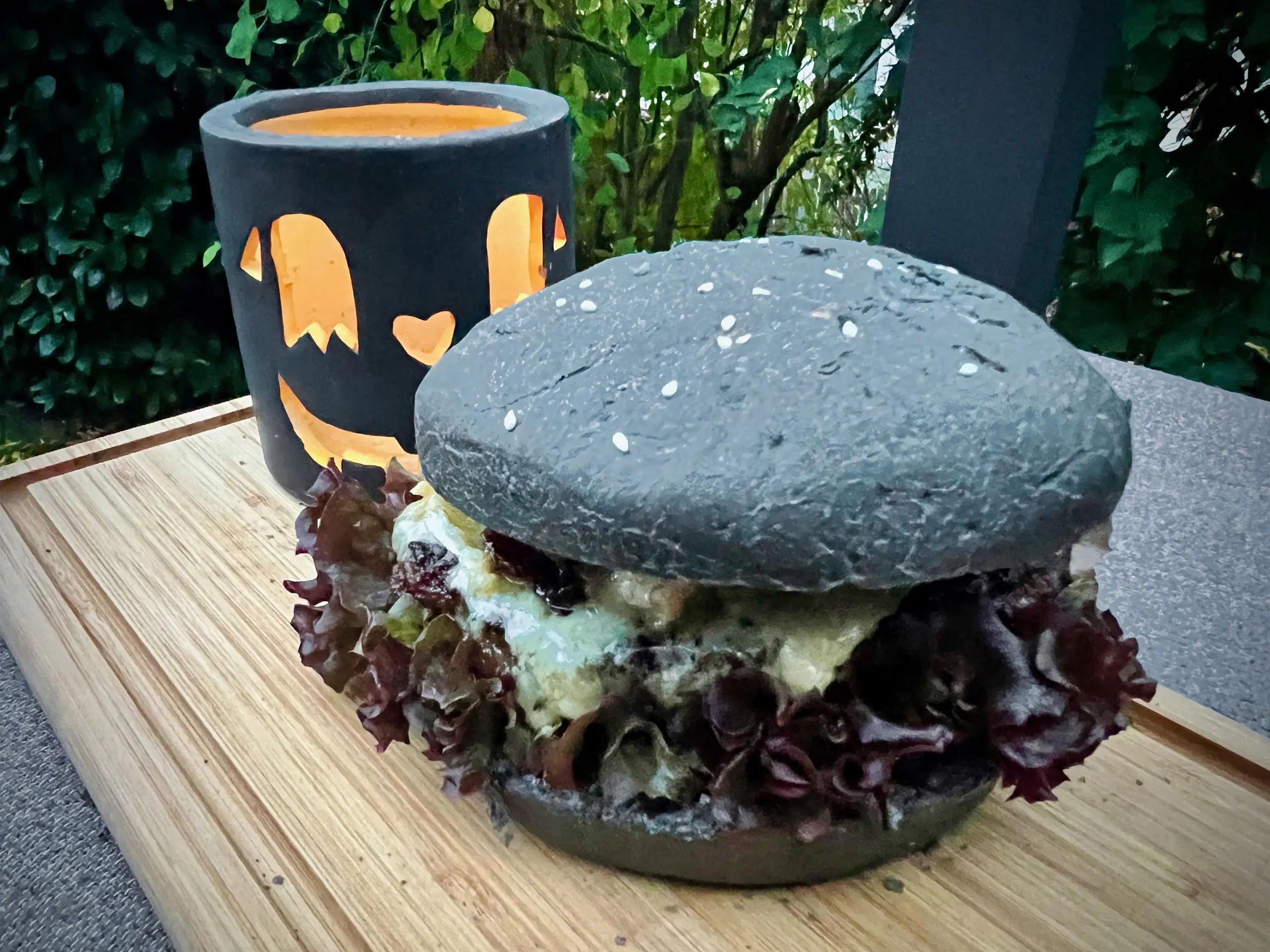 Halloween-Burger-002